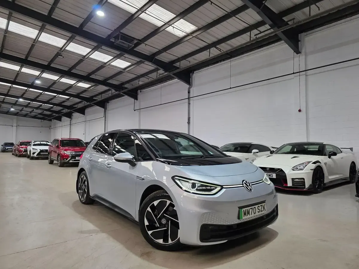 Used VW ID.3 Pro Performance 150 kW (204 HP) 2020 Silver Hatchback
