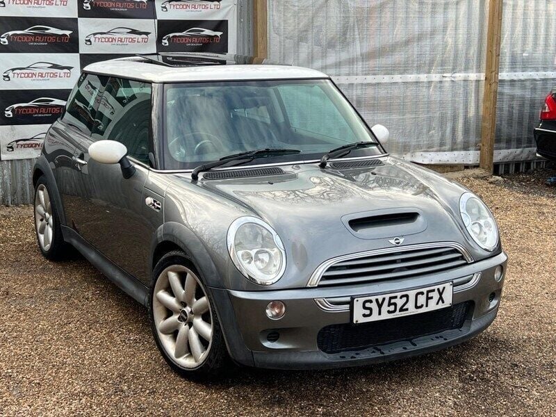 Grey Used 2002 Mini Cooper S Hatch Hatchback | £2,995 (Good price) - Image 1/4
