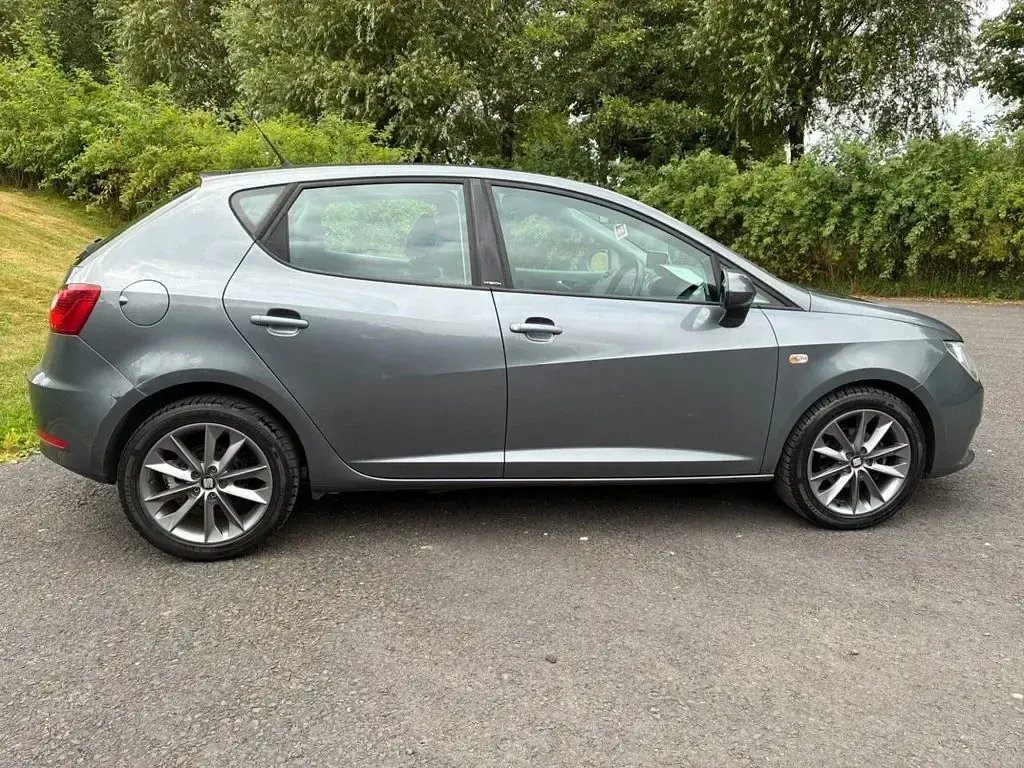 Used Seat Ibiza I-Tech 105 HP (77 kW) 2015 Grey Hatchback