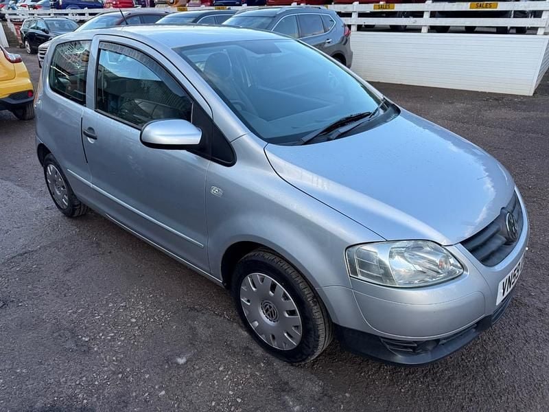 Silver Used 2009 VW Fox Hatchback | £2,490 (A bit pricey) - Image 1/4