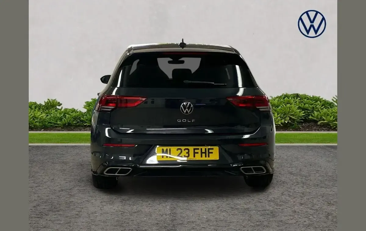 Used VW Golf VIII R-line 130 HP (95 kW) 2023 Grey Hatchback