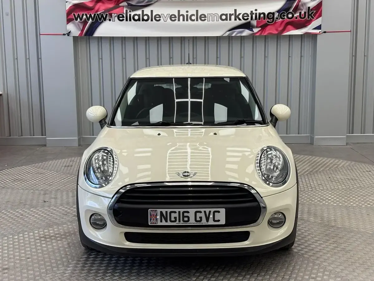 Used Mini One D Hatch 2016 White Hatchback