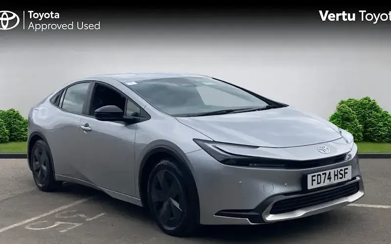 Used Toyota Prius Design 223 HP (164 kW) 2026 Hatchback