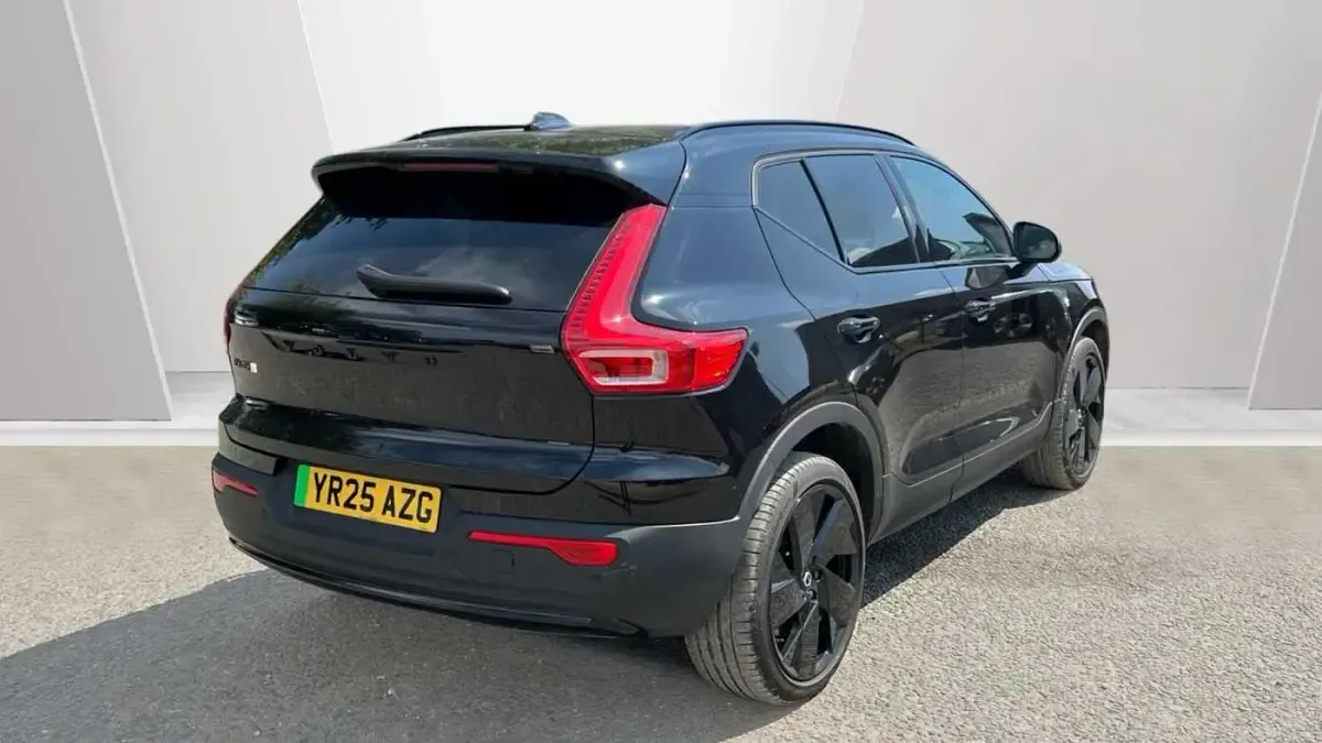 Used Volvo EX40 Plus 325 kW (442 HP) 2025 Black SUV