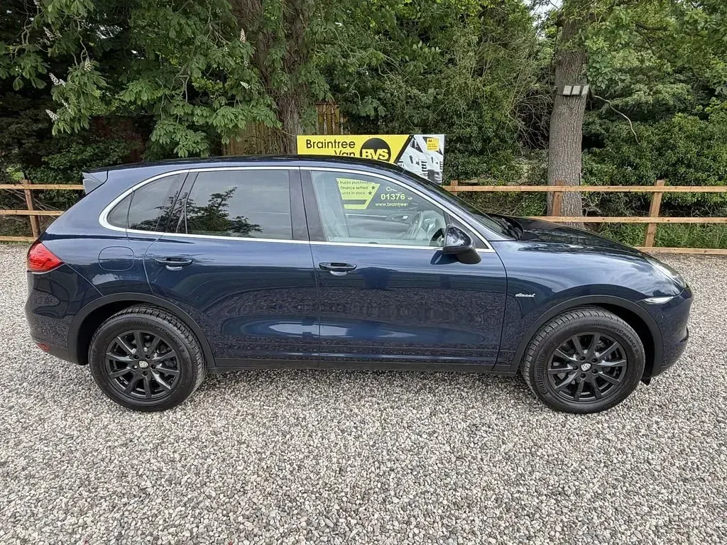Used Porsche Cayenne 245 HP (180 kW) 2013 Blue SUV