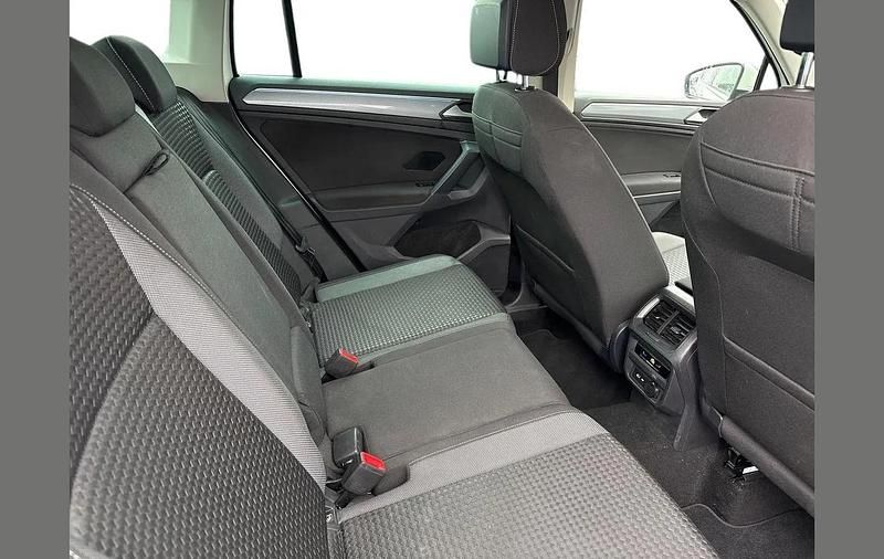 Begagnad VW Tiguan Active 150 HK (110 kW) 2022 Vit SUV