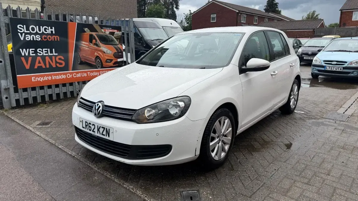 Second-hand VW Golf VII Match 140 CP (102 kW) 2012 Alb Hatchback