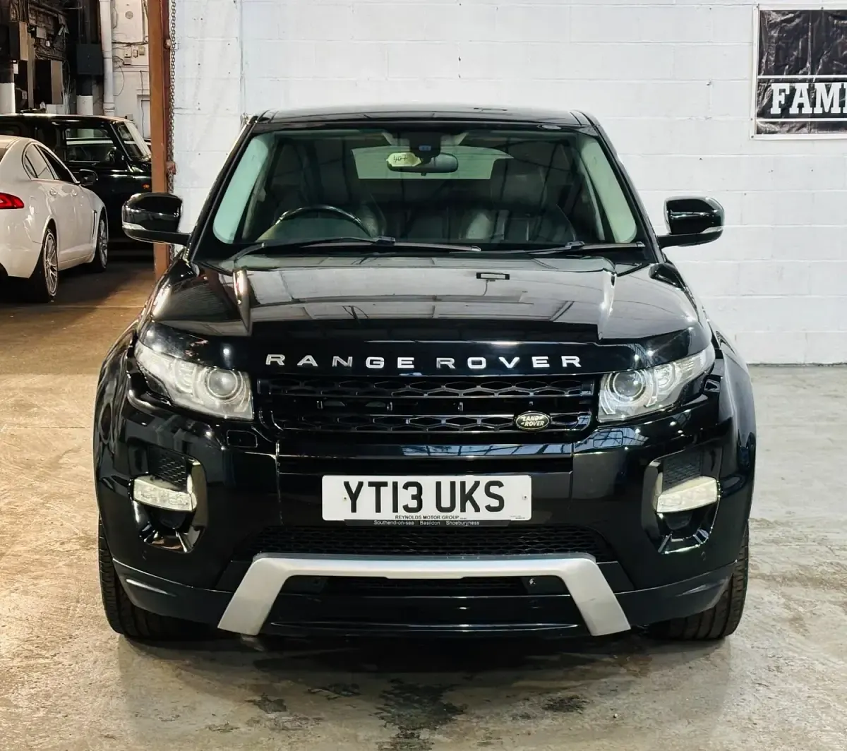 Used Land Rover Range Rover evoque Dynamic 190 HP (139 kW) 2013 Black SUV