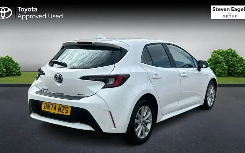 Usado Toyota Corolla 140 HP (102 kW) 2026 Citadino