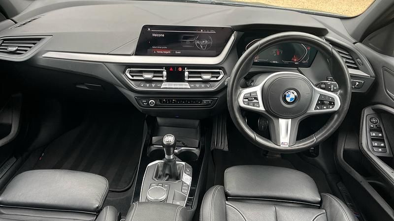 Used BMW 118 M Sport 136 HP (100 kW) 2021 Grey Hatchback
