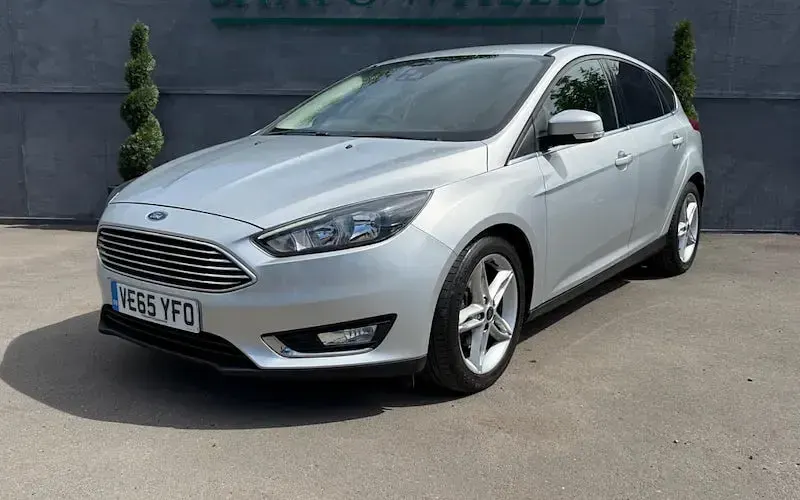 Used Ford Focus Titanium 125 HP (91 kW) 2017 Hatchback