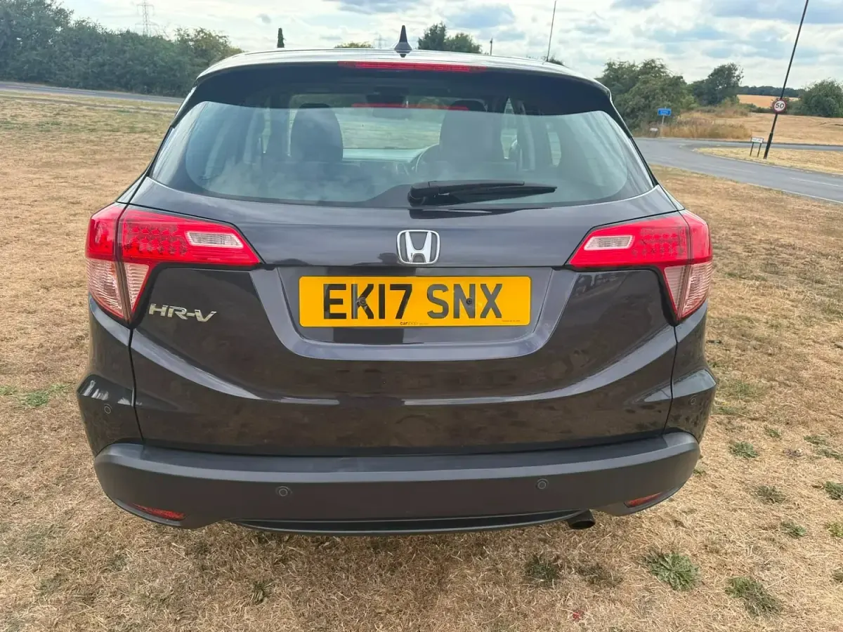 Used Honda HR-V SE 130 HP (95 kW) 2017 Black SUV
