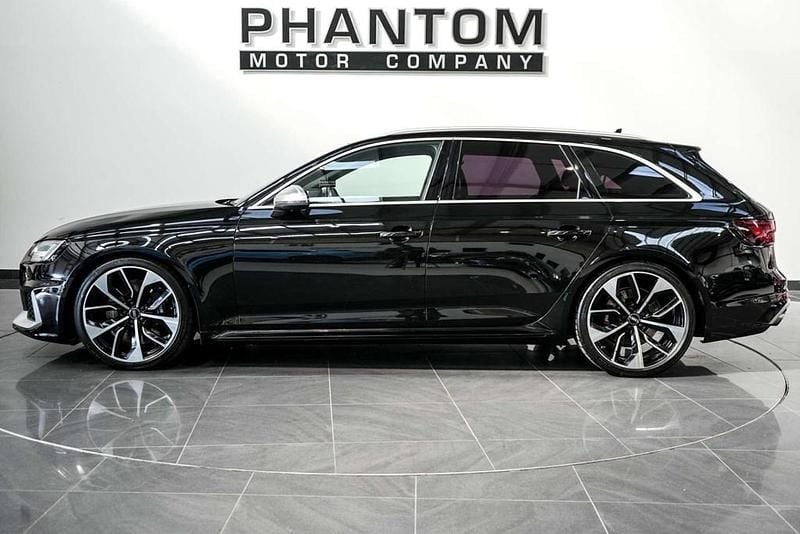 Used Audi RS4 Design 450 HP (330 kW) 2018 Black Estate