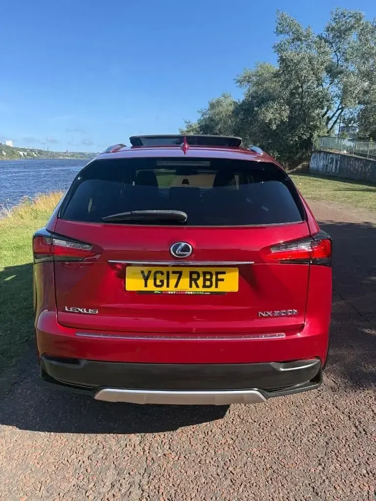 Used Lexus NX300h 195 HP (143 kW) 2017 Red SUV