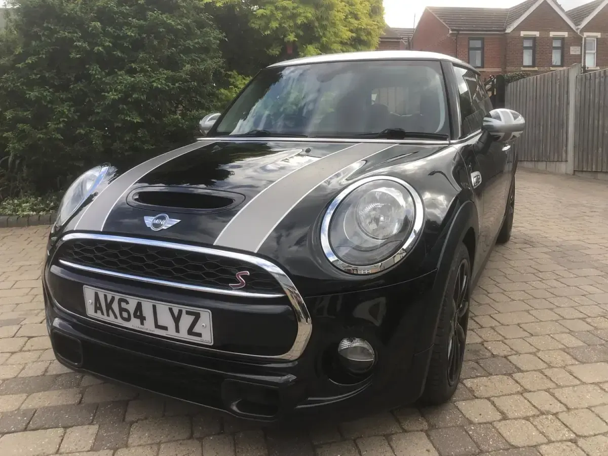 Usado Mini Cooper S Hatch 2014 Preto Citadino