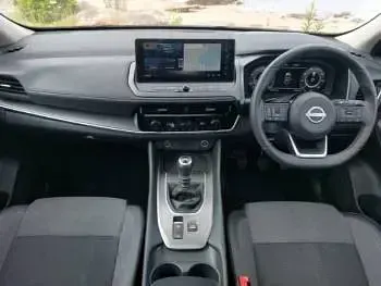 Used Nissan Qashqai N-Connecta 140 HP (102 kW) 2024 Silver SUV