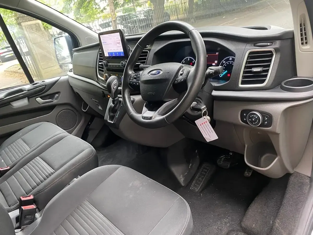 Used Ford Transit Custom Limited 170 HP (125 kW) 2023 Blue Van