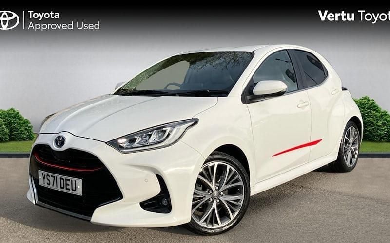 Used Toyota Yaris Hybrid 116 HP (85 kW) 2025 Hatchback