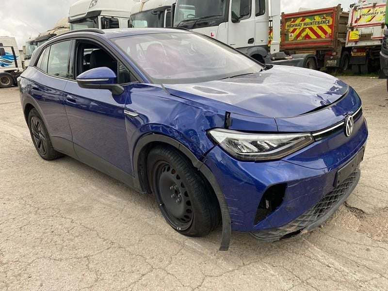 Blue Used 2021 VW ID.4 Pro Performance SUV | £7,995 - Image 1/4
