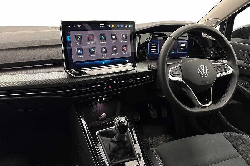 Used VW Golf VIII Style 150 HP (110 kW) 2025 Black Hatchback