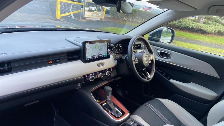 Used Honda HR-V Advance 131 HP (96 kW) 2023 Grey SUV