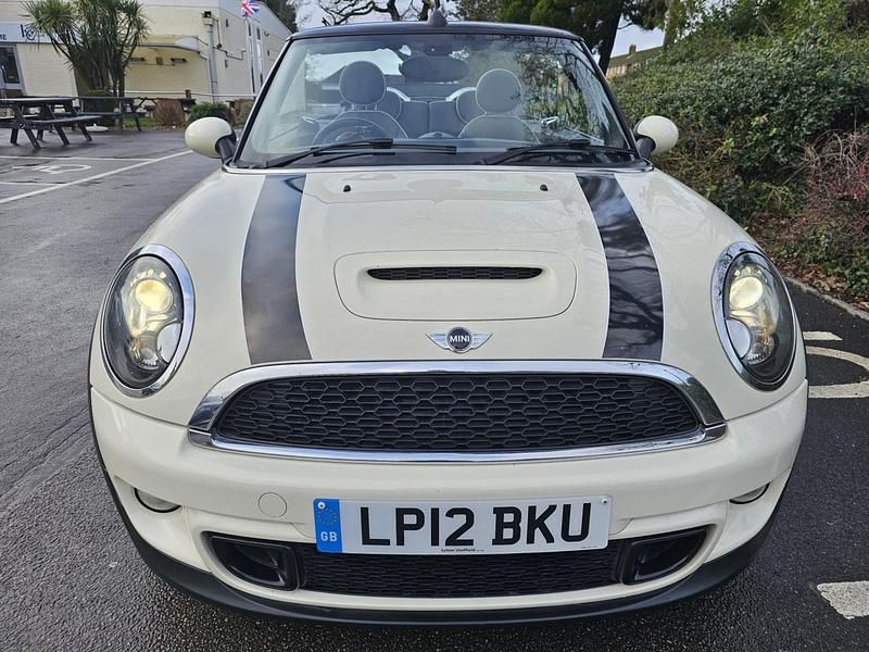 Used Mini Cooper S Cabriolet 184 HP (135 kW) 2012 White Cabriolet