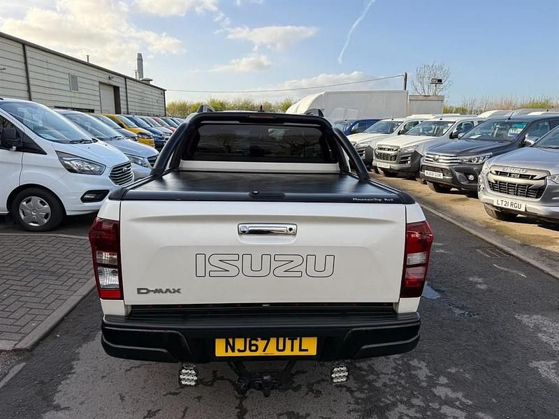 Used Isuzu D-Max 2017 White Pickup