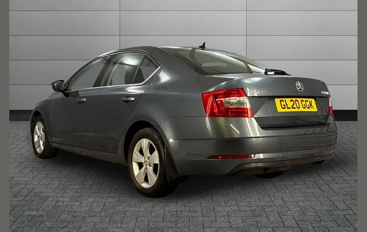Used Skoda Octavia SE Technology 115 HP (84 kW) 2020 Quartz grey metallic Hatchback