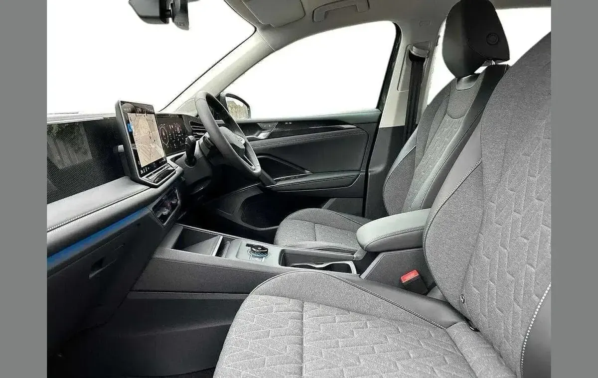 Used VW Tiguan Life 128 HP (94 kW) 2026 Grey SUV