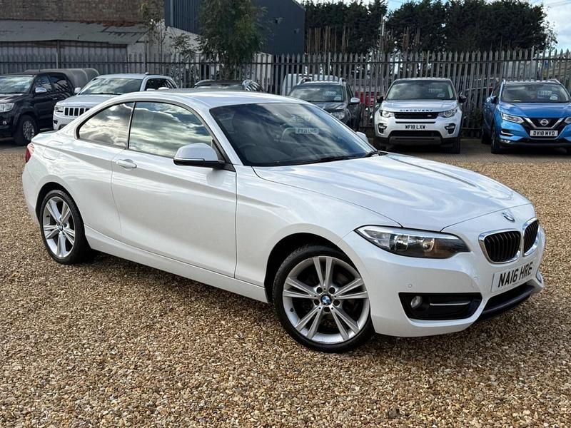 White Used 2016 BMW 218 Sport Line Coupe | £9,250 (Good price) - Image 1/4