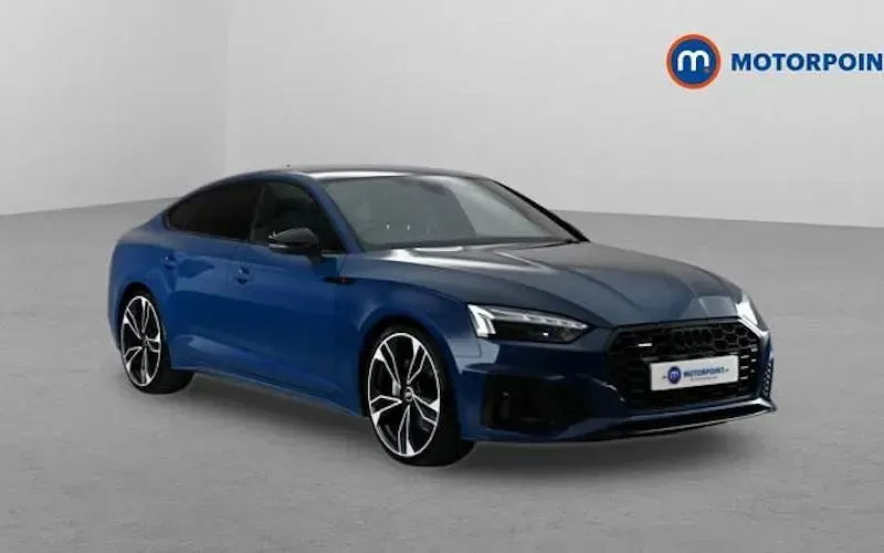 Second-hand Audi A5 Sportback Black Edition 204 CP (150 kW) 2024 Hatchback