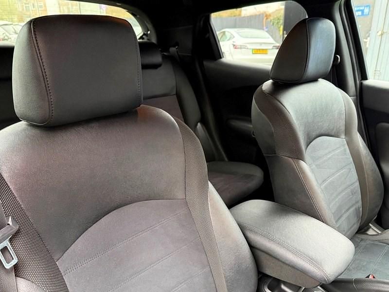 Used Nissan Juke N-Connecta 115 HP (84 kW) 2017 Black SUV