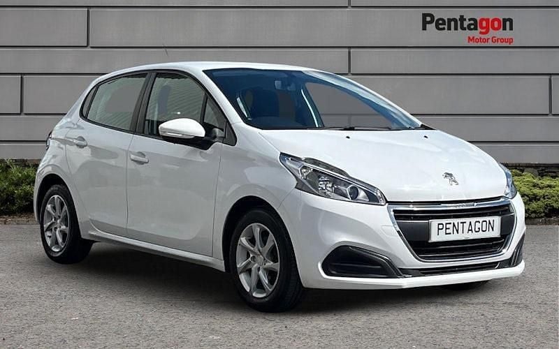 Used 2017 Peugeot 208 Active Hatchback | £5,422 (Good price) - Image 1/4