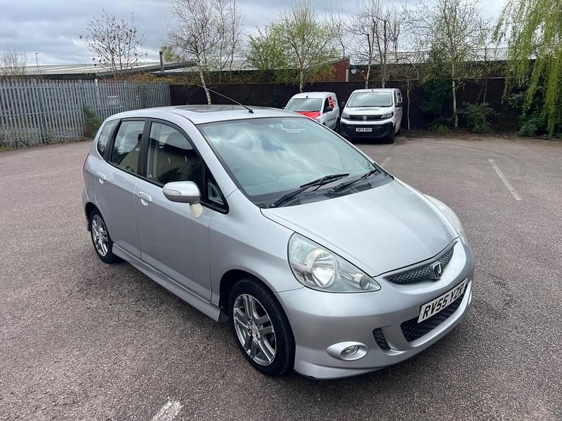 Used Honda Jazz Sport 83 HP (61 kW) 2005 Silver Hatchback