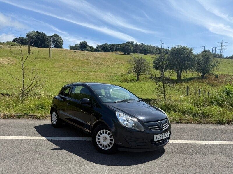 Black Used 2007 Vauxhall Corsa Hatchback | £1,495 - Image 1/4