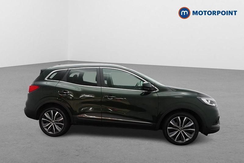 Green Used 2019 Renault Kadjar Iconic SUV | £10,749 (Fair price) - Image 1/4