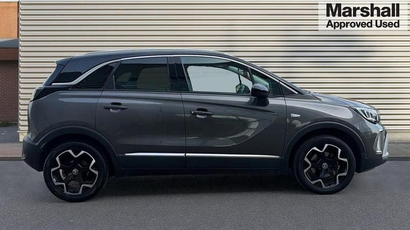 Second-hand Vauxhall Crossland Ultimate 130 CP (95 kW) 2021 Gri SUV