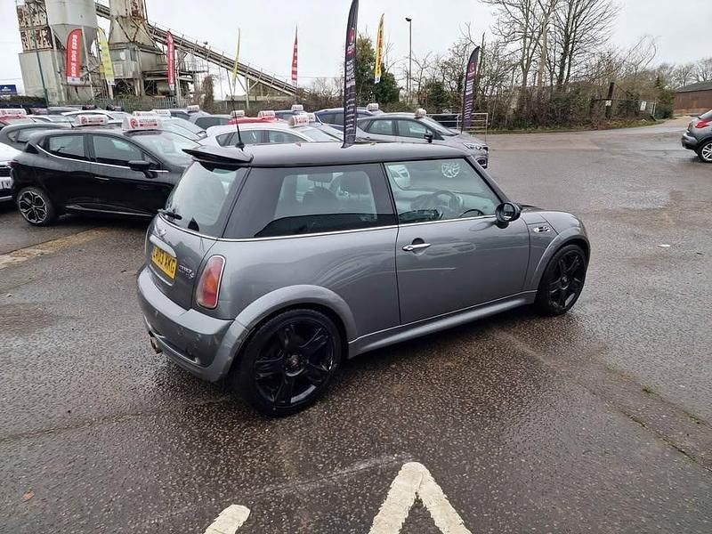 Usado Mini Cooper S Hatch 2003 Gris Utilitario