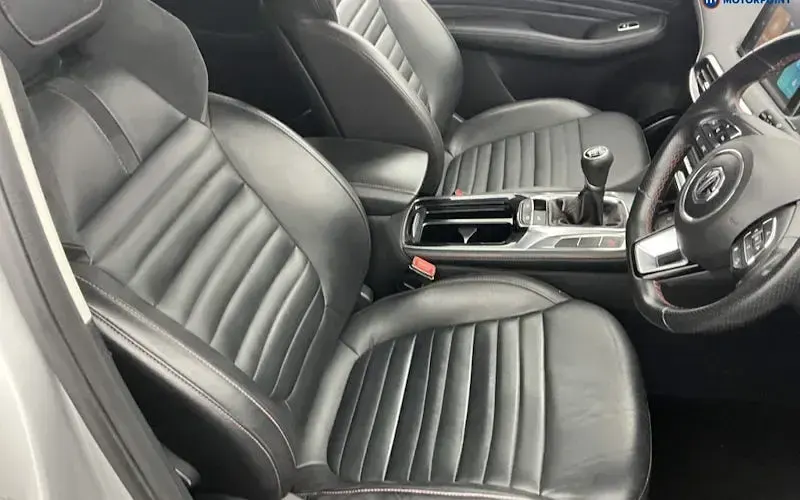 Used MG HS Trophy 162 HP (119 kW) 2023 Silver SUV