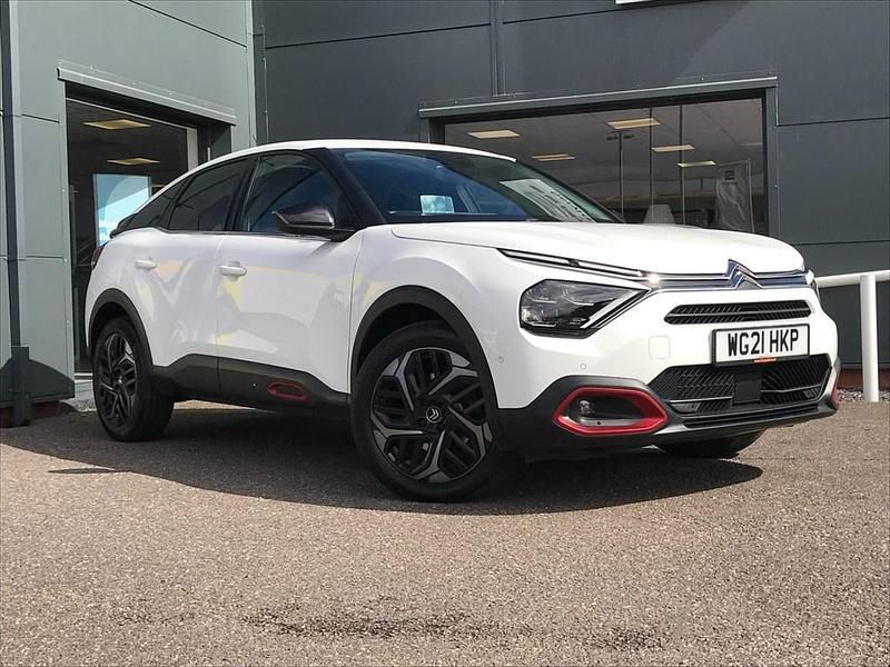 White Used 2021 Citroën C4 PureTech Hatchback | £13,995 (Fair price) - Image 1/3