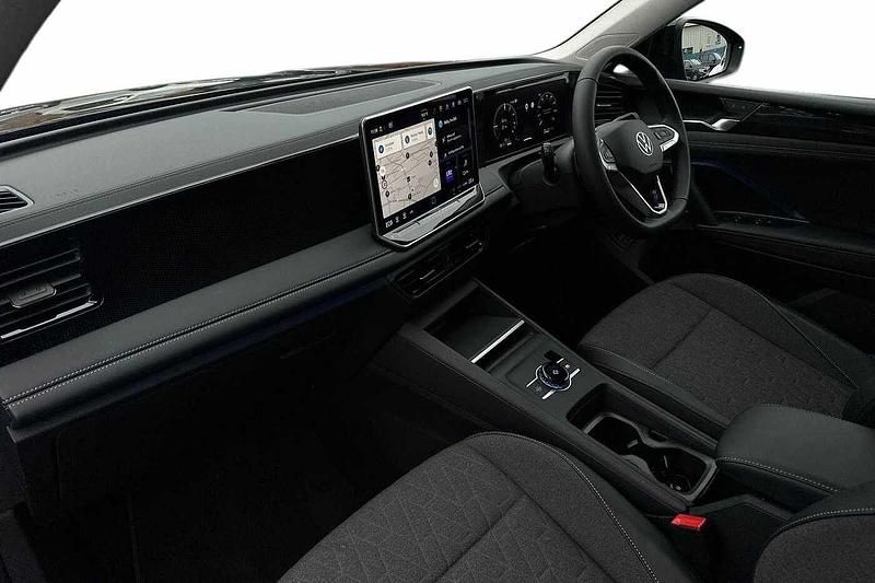 Used VW Tiguan Match 204 HP (150 kW) 2025 Black SUV