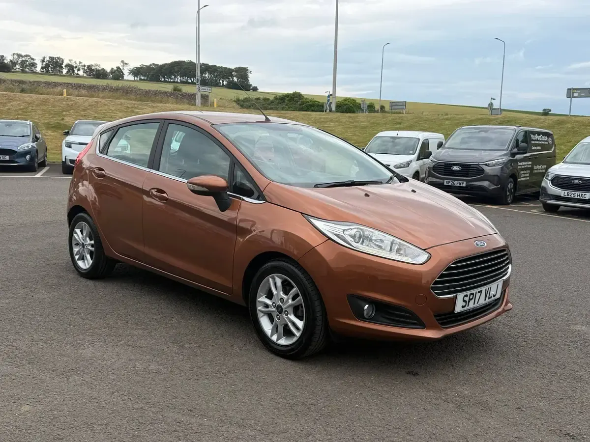 Used Ford Fiesta Zetec 2017 Brown Hatchback