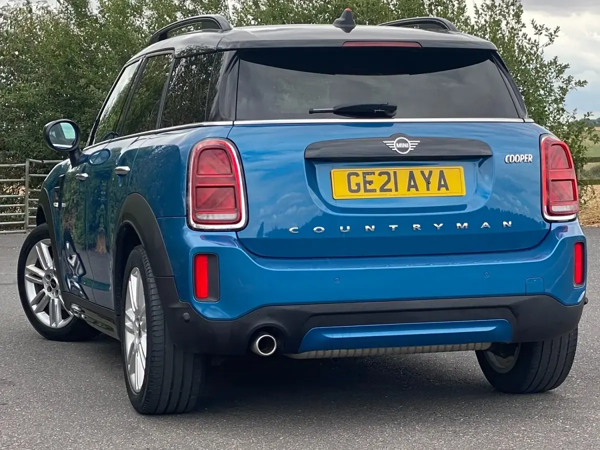 Used Mini Cooper Exclusive 2021 Island blue Hatchback