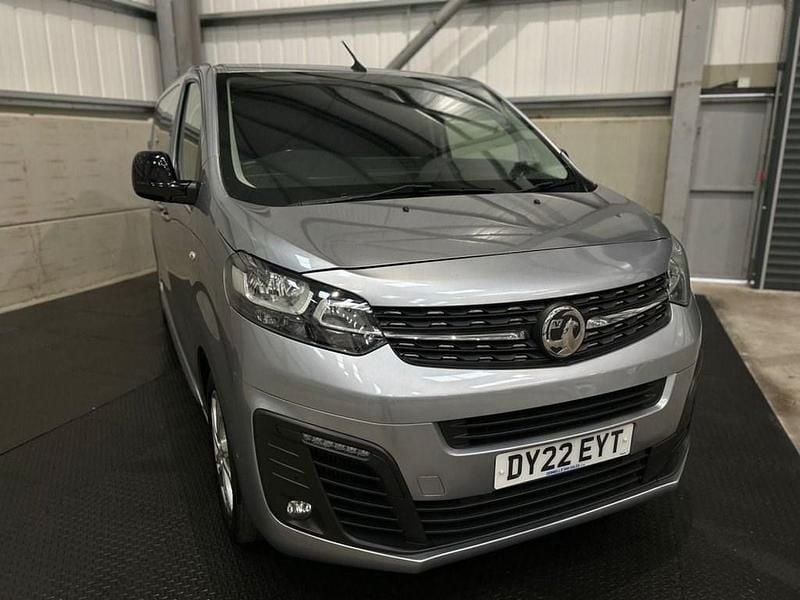 Used Vauxhall Vivaro Elite 150 HP (110 kW) 2022 Grey MPV