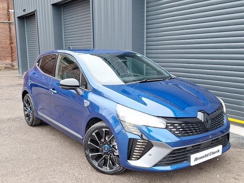 New Renault Clio V Techno 143 HP (105 kW) 2025 Special metallic  iron blue Hatchback