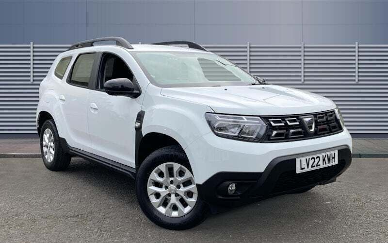 White Used 2022 Dacia Duster Comfort SUV | £11,250 (Super price) - Image 1/4