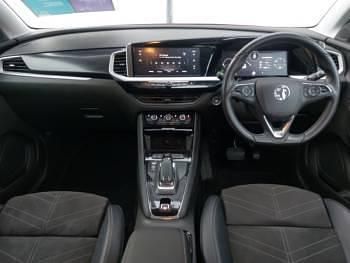 Used Vauxhall Grandland X Ultimate 130 HP (95 kW) 2022 Red SUV