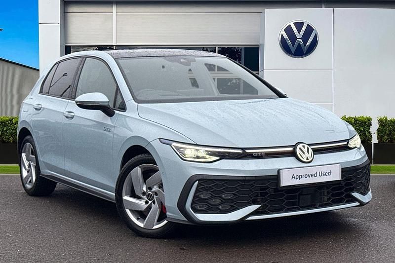 Blue Used 2025 VW Golf VIII GTE Hatchback | £26,989 (A bit pricey) - Image 1/4