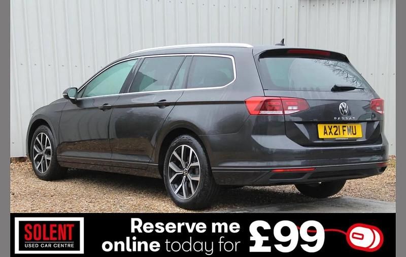 Used VW Passat SEL 147 HP (108 kW) 2021 Grey Estate