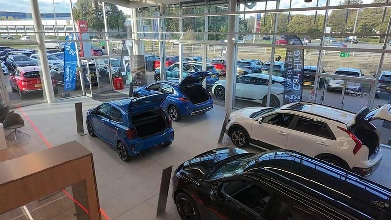 Used Kia Sportage GT-Line 136 HP (100 kW) 2025 Blue SUV